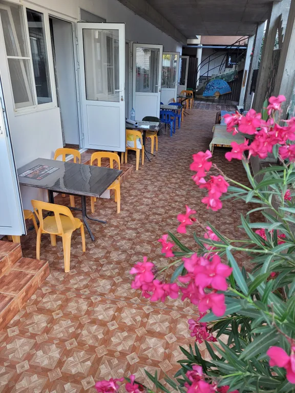 Номер эконом в самом центре Кабардинки!