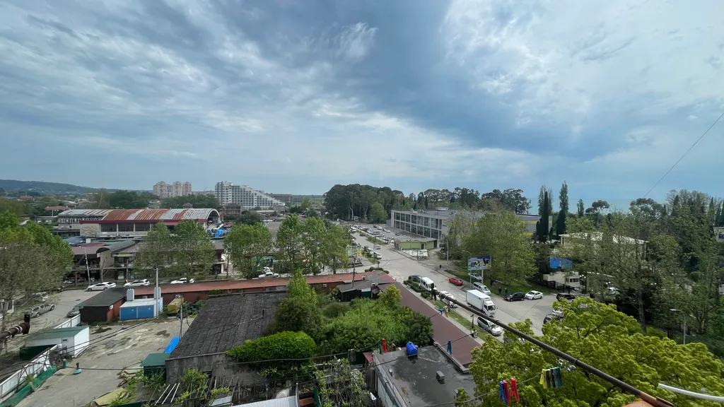 Уётная трехкомнатная квартира с лоджией , 4 минуты до моря