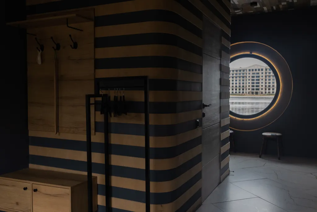 Дом на воде на Крестовском острове