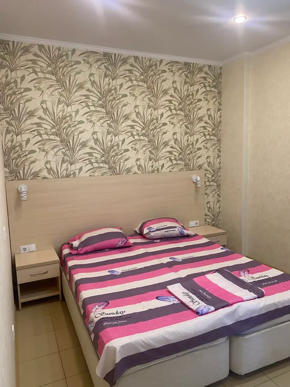 Квартира 2-комнатная Квартира — Геленджик