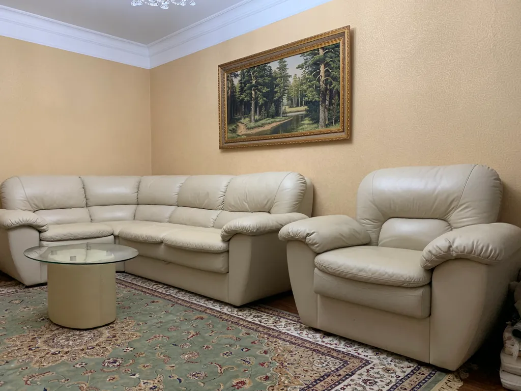 Уютная квартира на кольце с красивым видом на город и горы