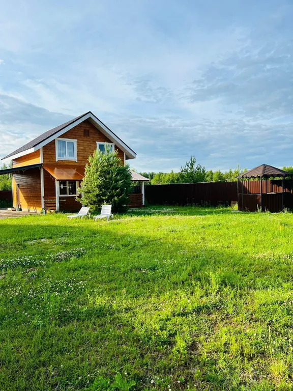 Дом на Горьковском море напротив спортивной базы Море спорта