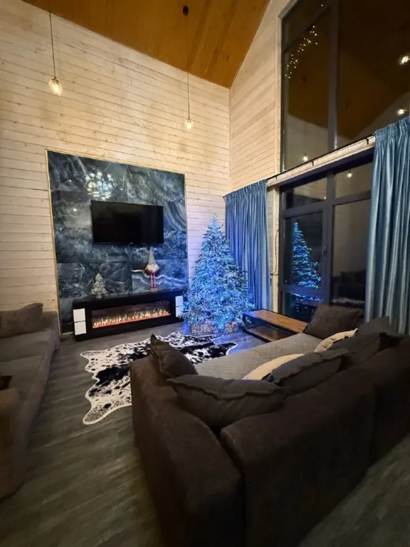 5-комнатный Дом