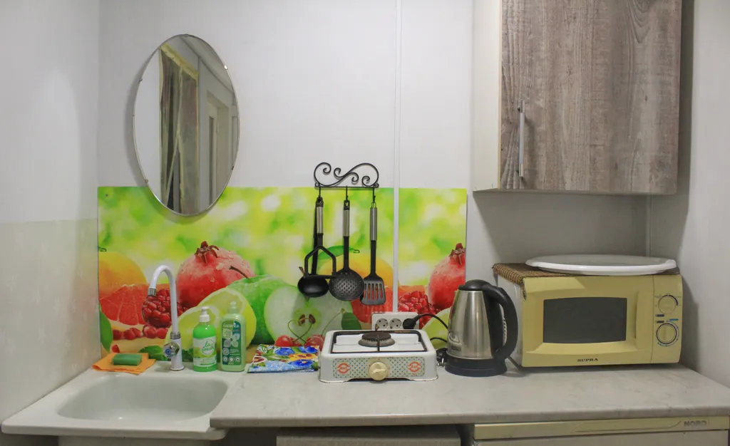 Домик со своей кухней и общим санузлом