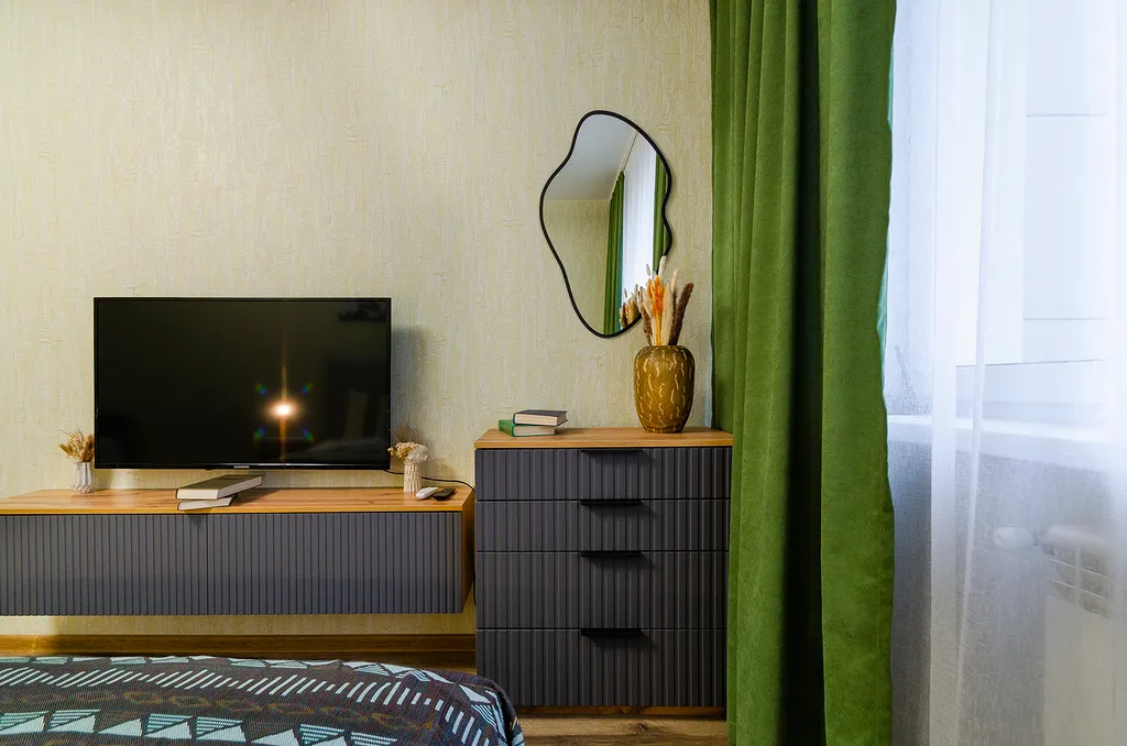 1-комнатная в центре Лазурная