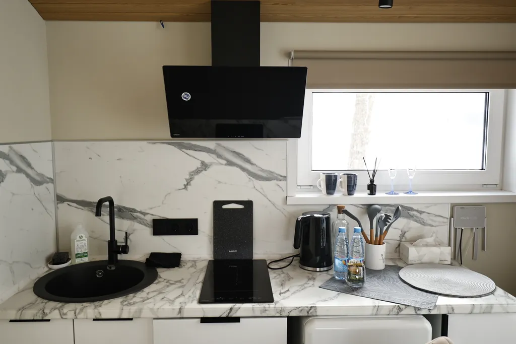 Семейный домик в лесу