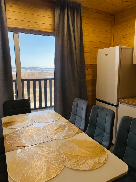 Дом с видом на долину