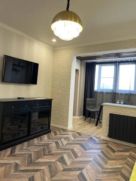 3-комнатная квартира в центре с видом на море и горы