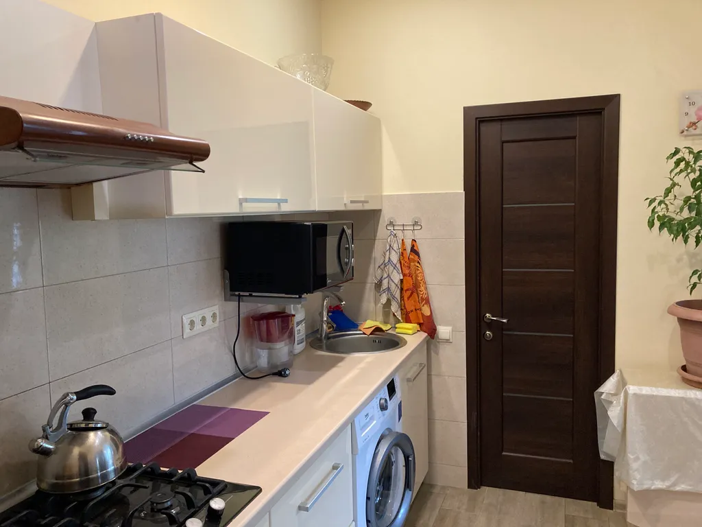 Двухкомнатная квартира с видом на горы