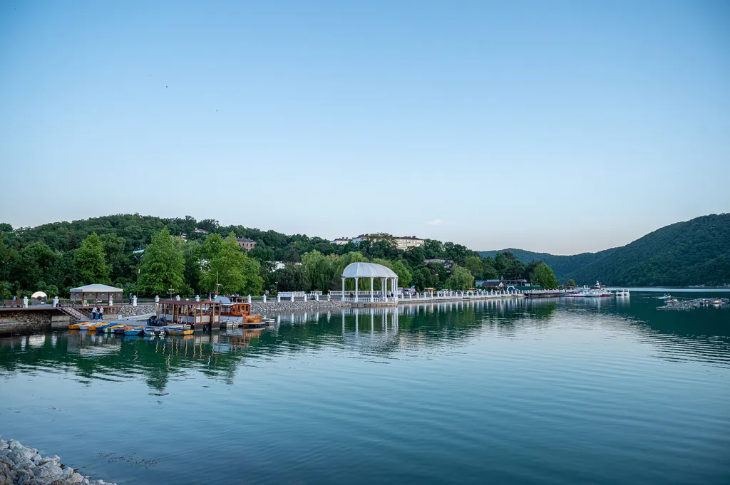 Квартира Квартира Полулюкс10 с балконом и всем необходимым — Дюрсо