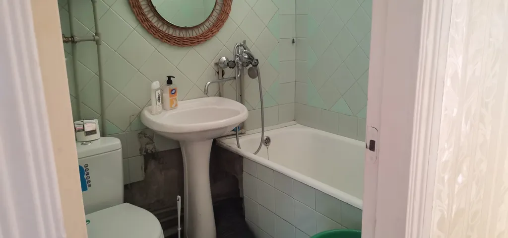 Квартира Однокомнатная квартира с видом на море — Сухум