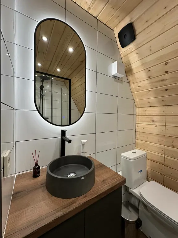 Комфортабельные домики А-фрейм на Байкале