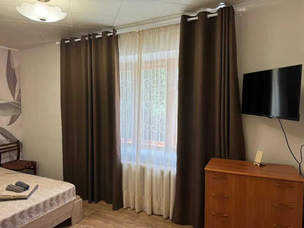 Квартира у аллеи