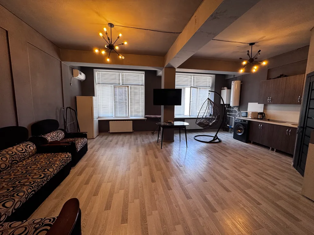 Просторная и уютная студия у моря