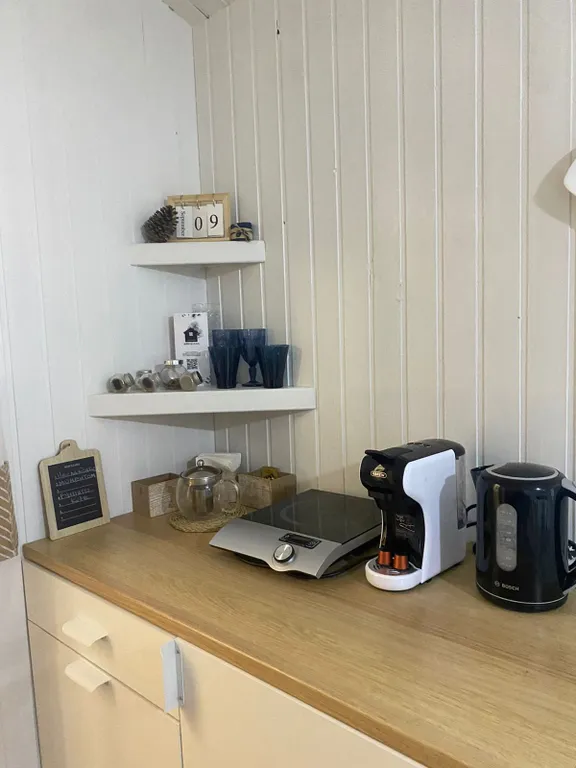 Уютный и теплый мини домик ТиниДача Можжевельник в лесу