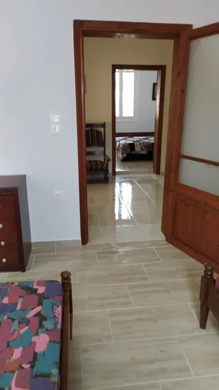 Дом у соснового парка и моря