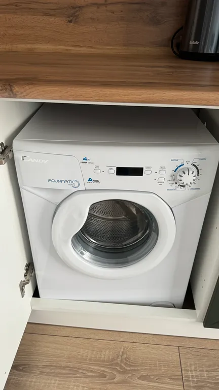 Квартира Квартира Большая комфортная студия — Краснодар