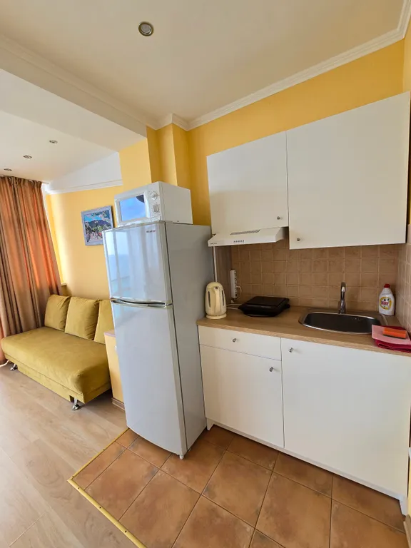 Апартамент с видом на море в эллинге Селена