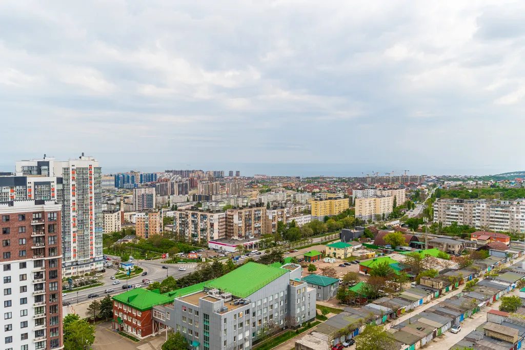 Квартира Квартира с лоджией и видом на город и море — Новороссийск