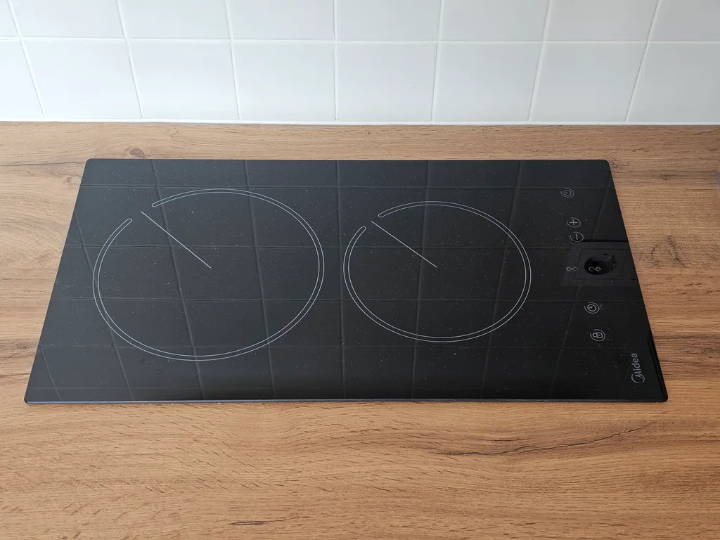 Студия для отдыха и командировки в новостройке