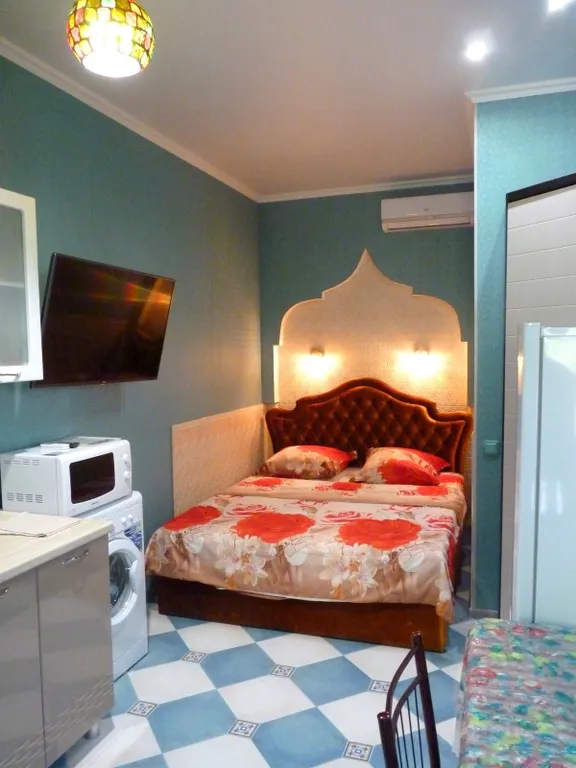 Квартира Квартира Небольшая студия для пары в центре — Севастополь