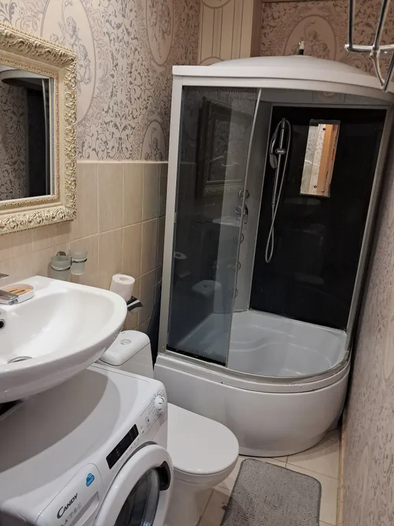 Квартира Квартира Возле метро Автозаводская с собственным душем и туалетом — Москва