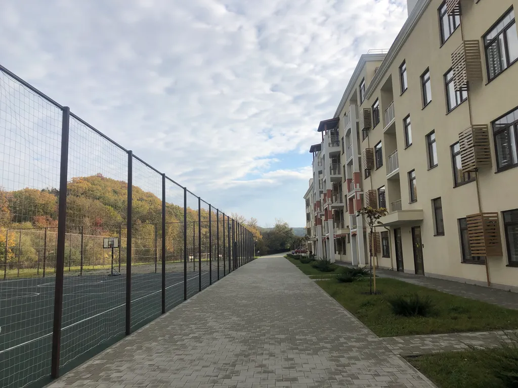 Комфортная квартира в ЖК с бассейном