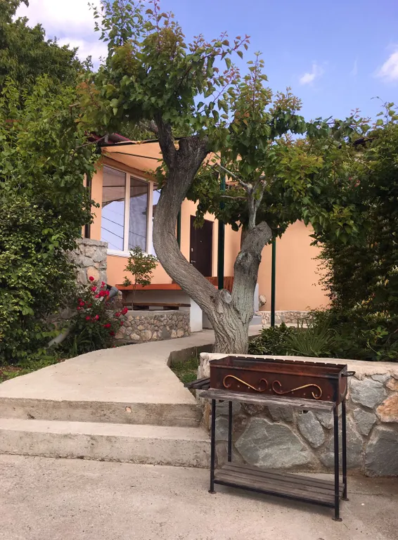 Частный отдельный дом с видом на море