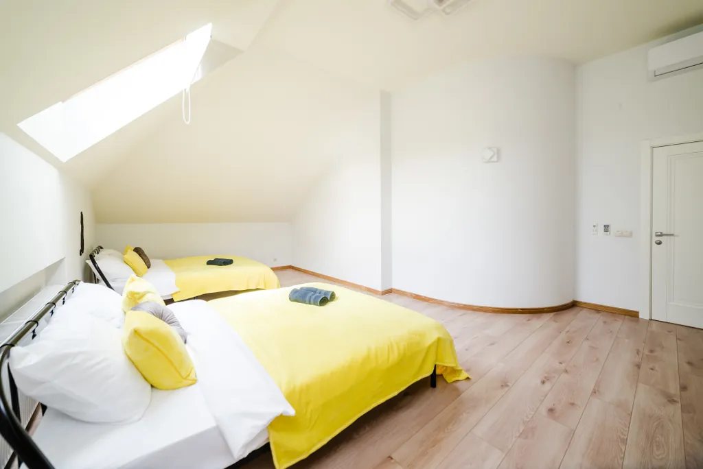 Коттедж Дом с бассейном и сауной — Горки-2