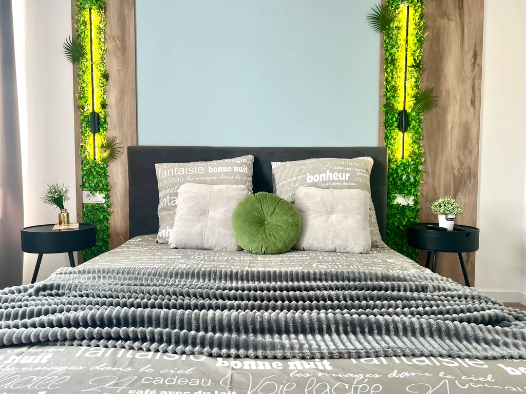 Очень уютная квартира с видом на пруд