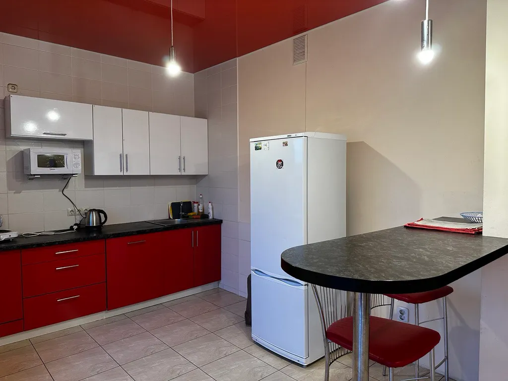 Коттедж 2 этажа в уединенном месте Бреста с парковкой во дворе