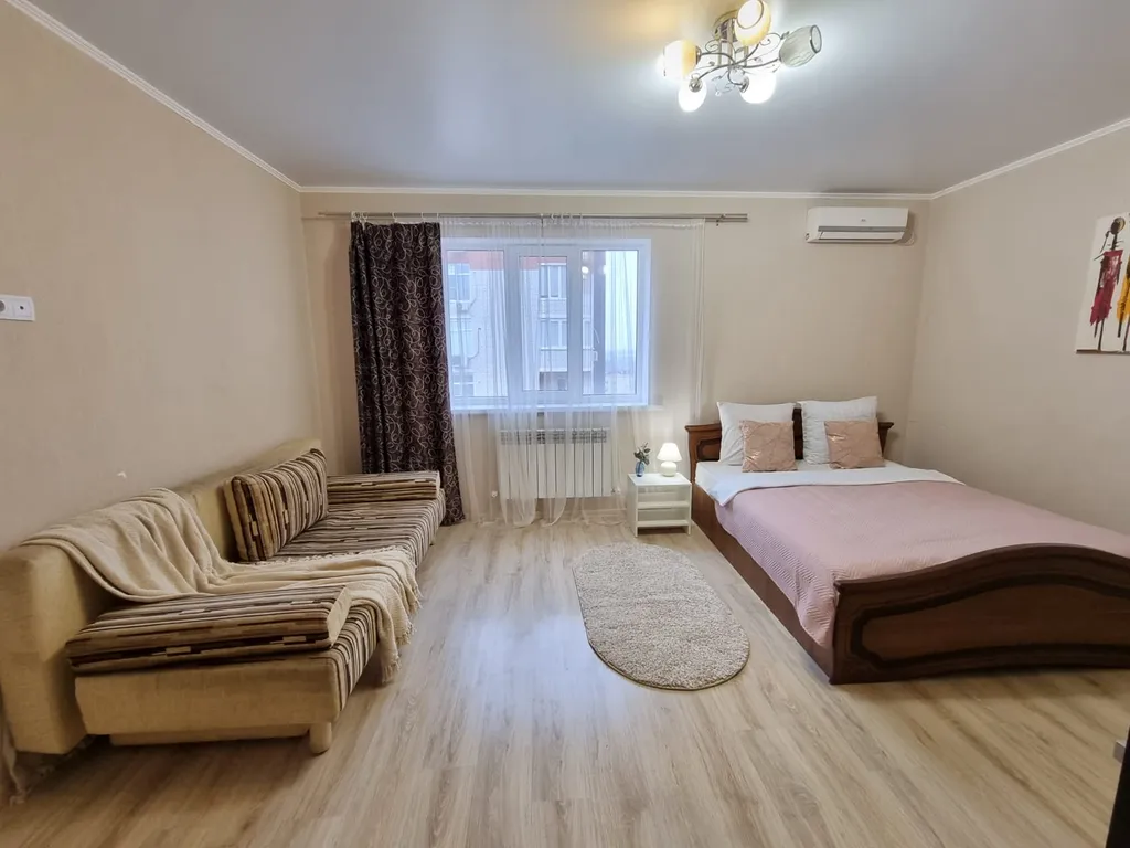 Просторная квартира на Савушкина (Уютный Дом)