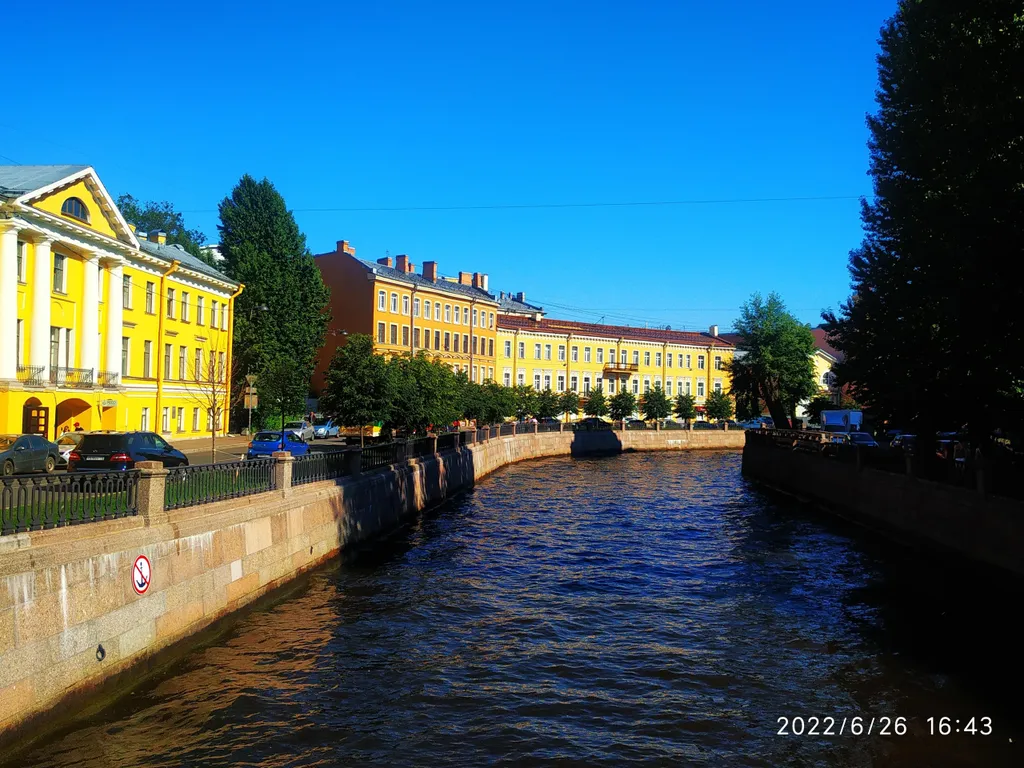 Квартира Уютные апартаменты в центре с видом на канал Грибоедова — Санкт-Петербург