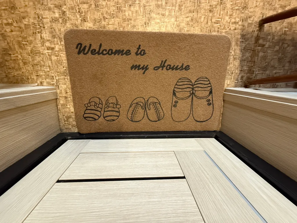 Квартира Уютная квартира возле парка — Симферополь