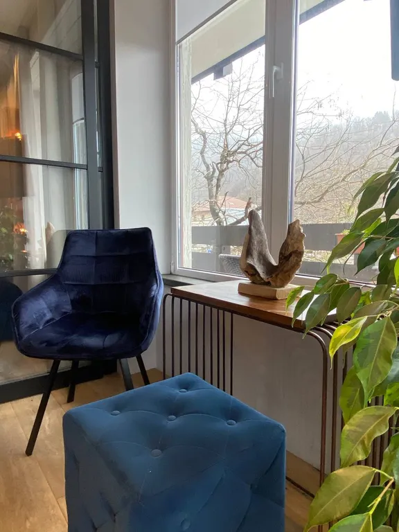 Квартира с большим балконом в горах