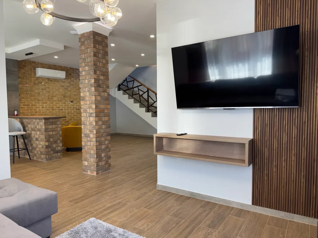 Коттедж 4-комнатный Дом — Казачий Брод