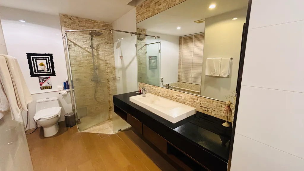 Просторный апартамент с джакузи