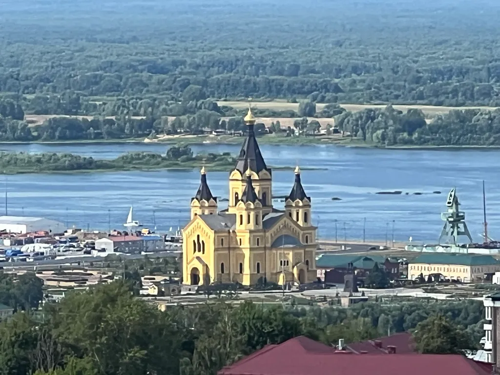 Просторная студия КМ Tower в центре