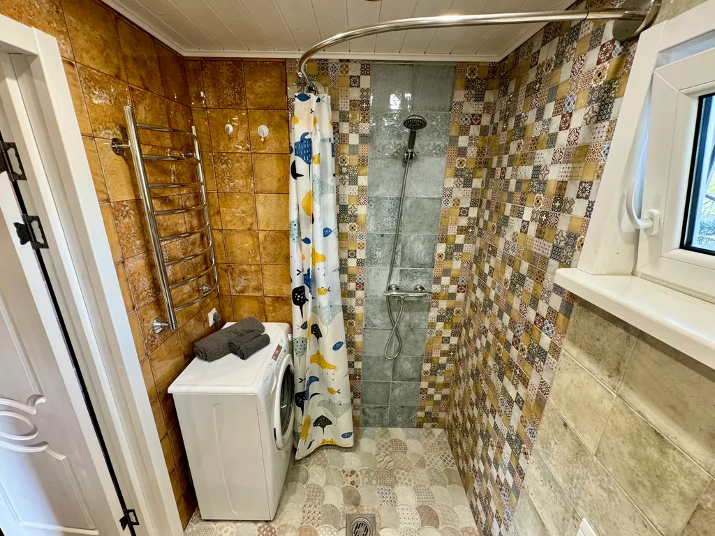 Семейный дом с баней и джакузи