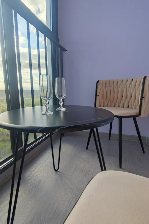 Новая уютнaя квaртира-студия класса Комфорт с панорамным видом