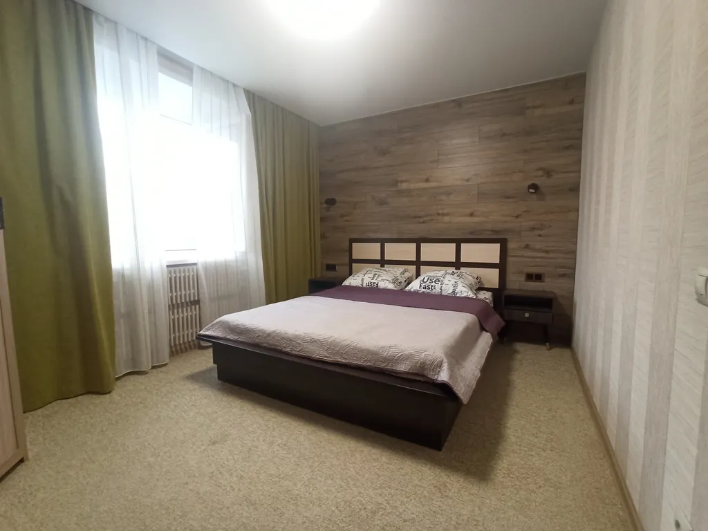 Просторная 2-комнатная квартира на Рылеева