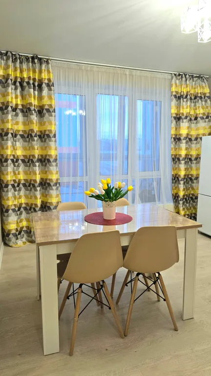 Уютная 2-комнатная квартира с отличным ремонтом