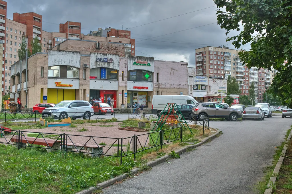 Двухкомнатная квартира у парка Сосновка