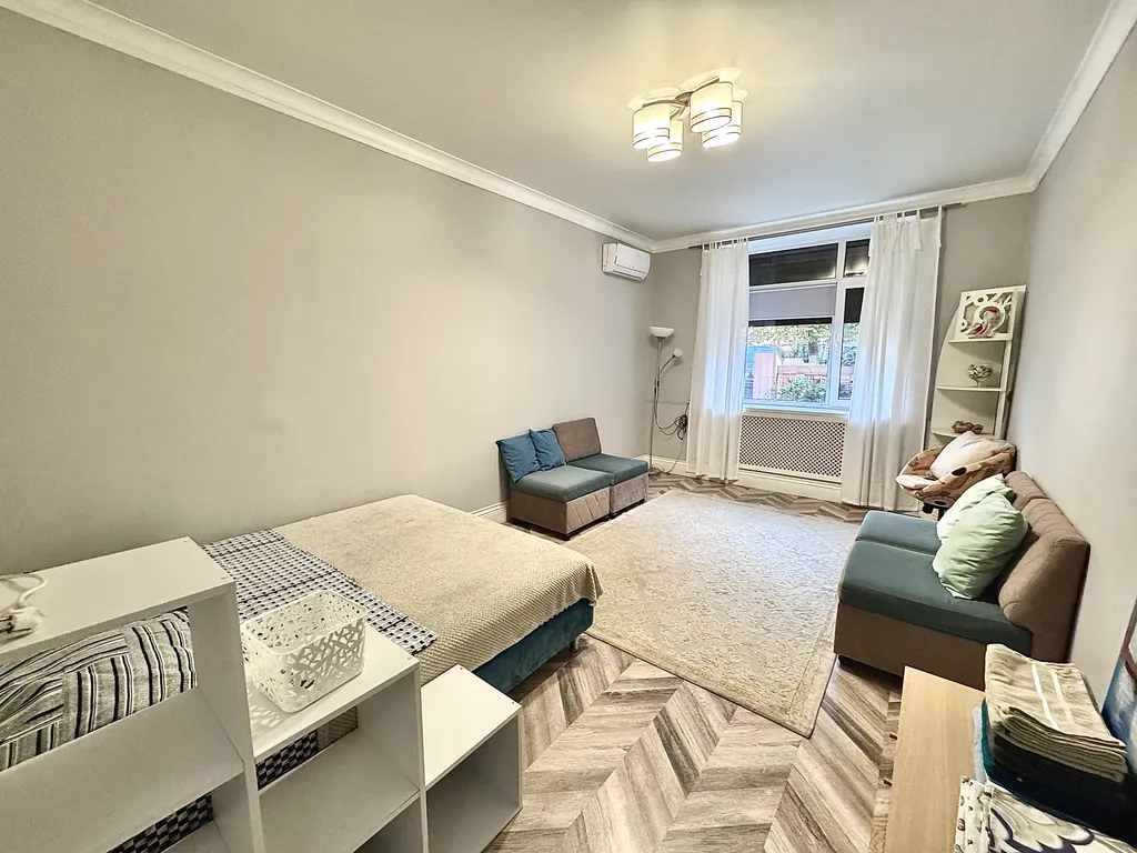 Квартира на набережной в центре