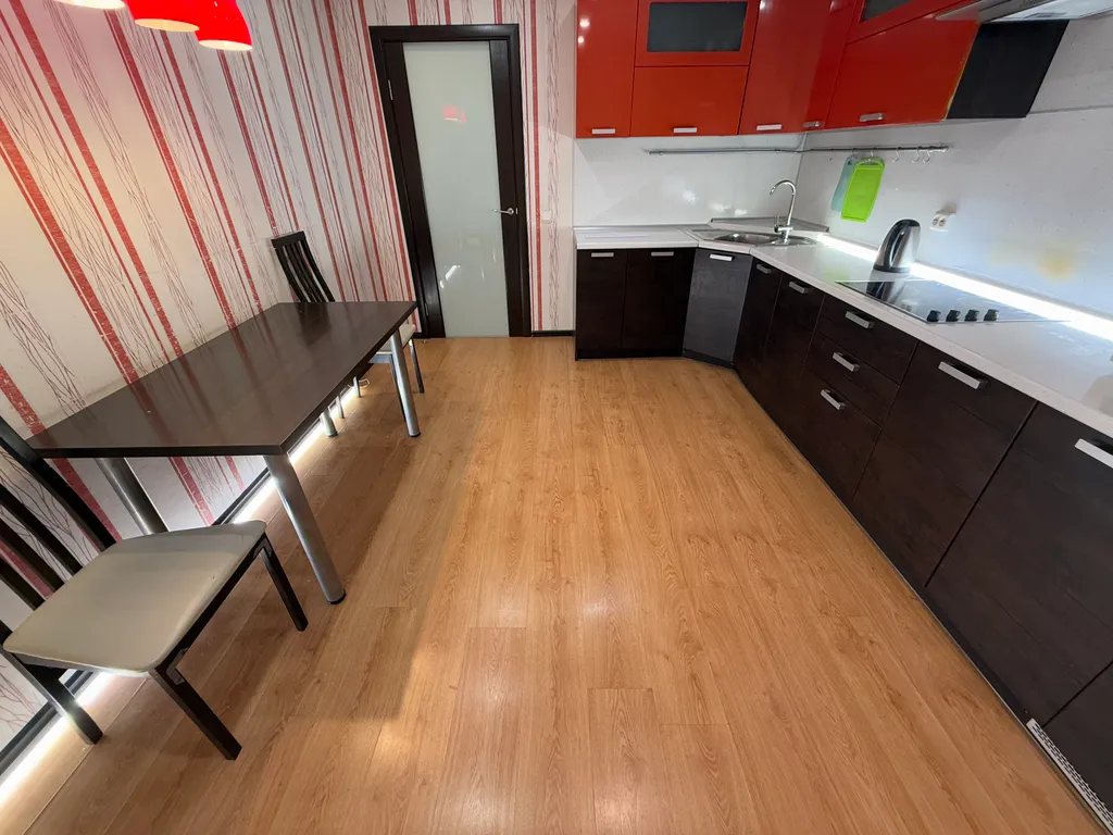 Тут хорошо на Щорса