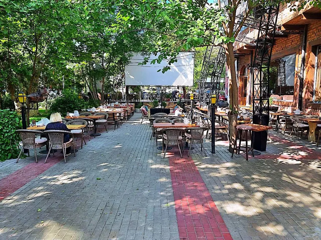 Center of Tashkent near Cosmonauts metro station, Premium Location