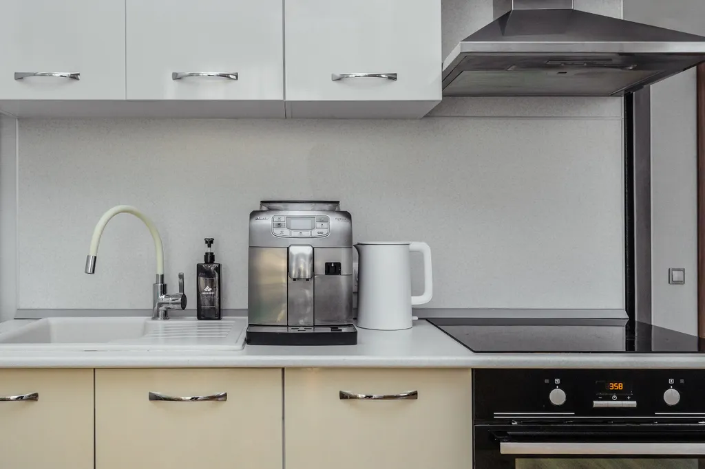 Квартира Уютные апартаменты у пляжа с подогреваемым бассейном — Сириус