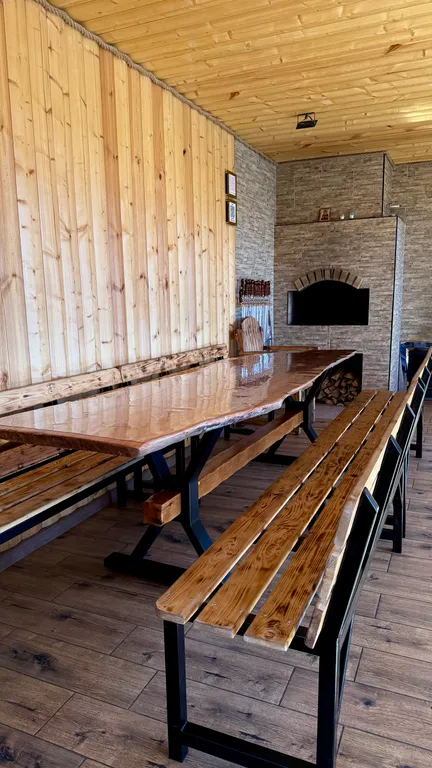 Дом с бассейном и баней