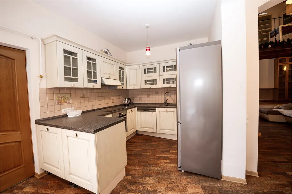 4-комнатный Дом