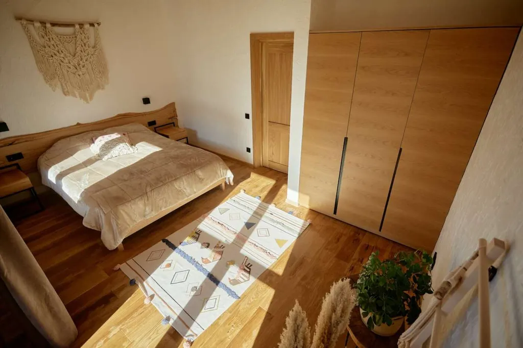 Шале художника с невероятно красивым видом